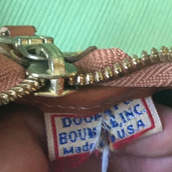 Dooney & Bourke Leather Purse; Made in the USA 🇺🇸 - Picture 5 of 7